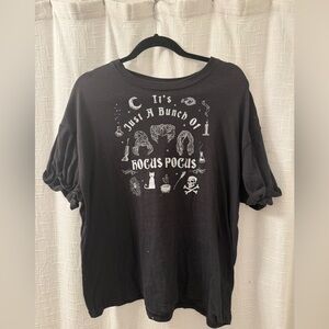 Disney Hocus Pocus Black Tee